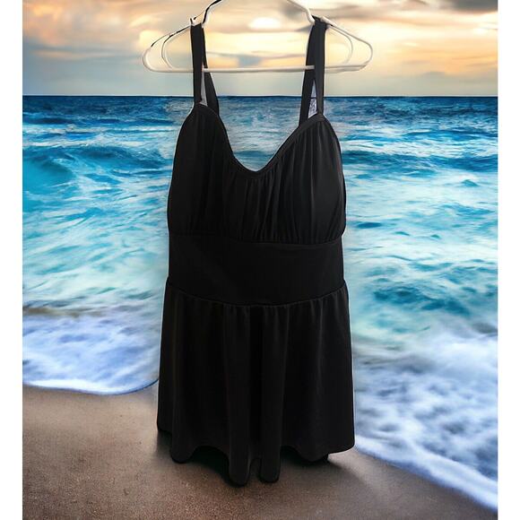 torrid Other - NWT Torrid Women’s Black Wireless Rouched top Swim skater dress Size 6